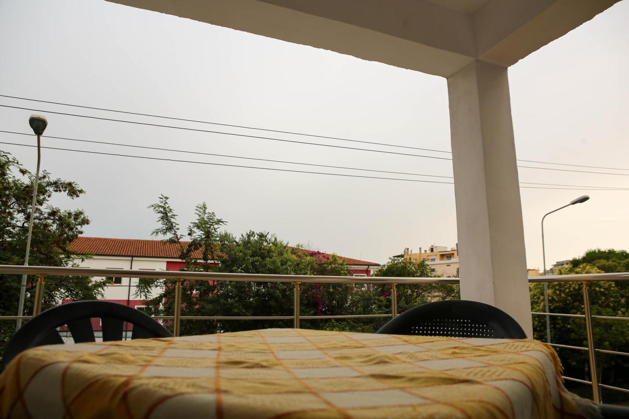 Apartment Jani Sarande Exterior photo